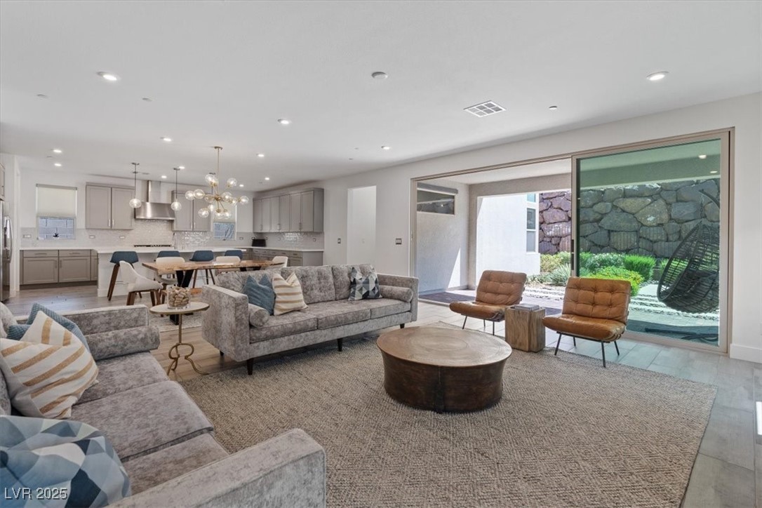 1957 Regal Bluff Drive