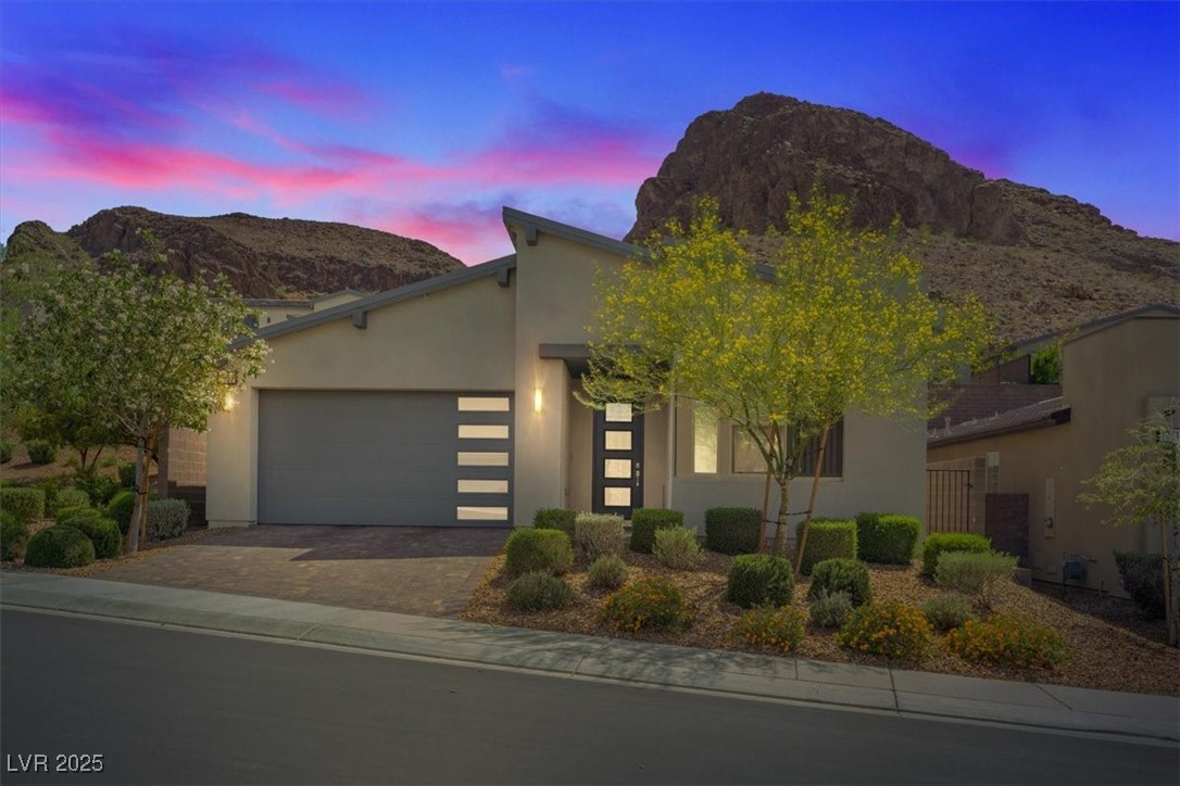 1957 Regal Bluff Drive