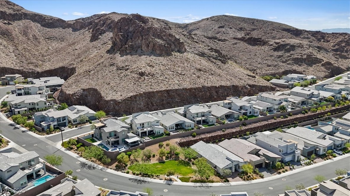 1957 Regal Bluff Drive