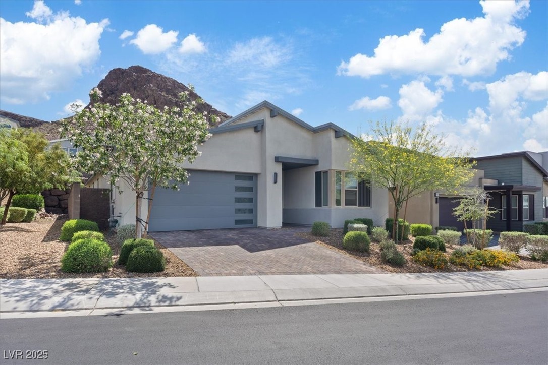 1957 Regal Bluff Drive