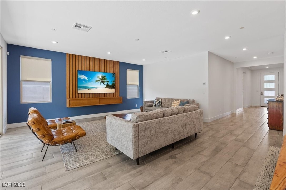 1957 Regal Bluff Drive