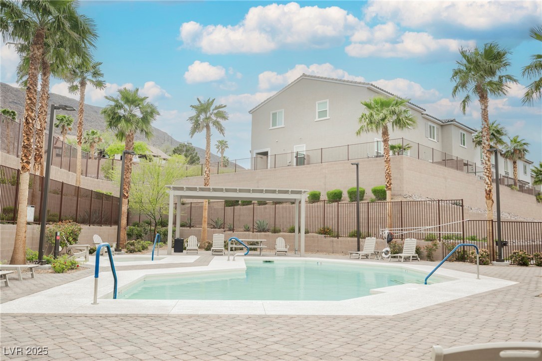 376 Yellow Finch Lane