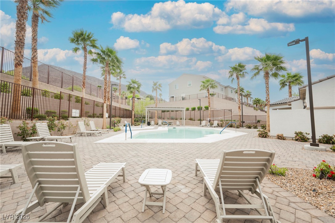 376 Yellow Finch Lane