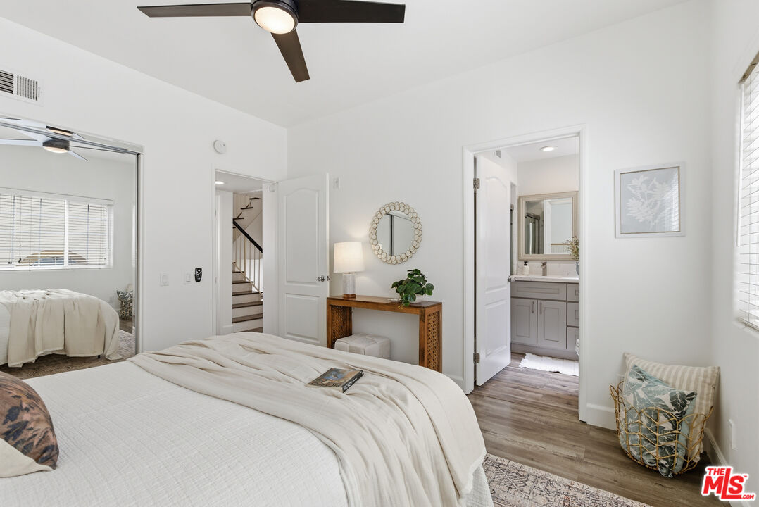 11110 Camarillo St Unit: 122