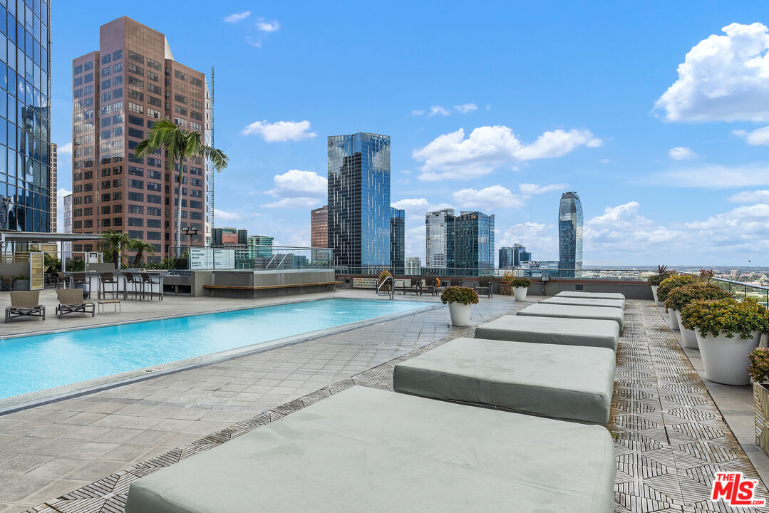 1100 Wilshire Blvd Unit: 2911