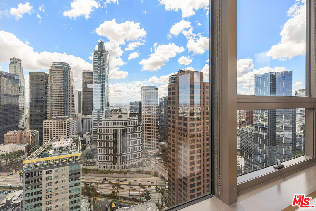 1100 Wilshire Blvd Unit: 2911