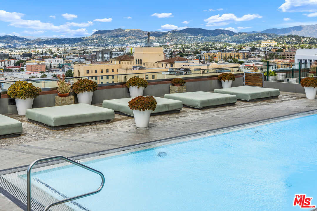 1100 Wilshire Blvd Unit: 2911