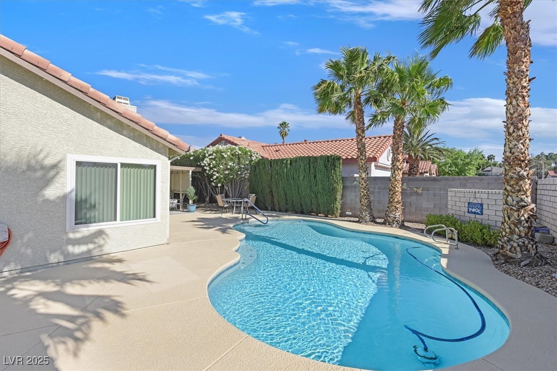 2337 Weyburn Court
