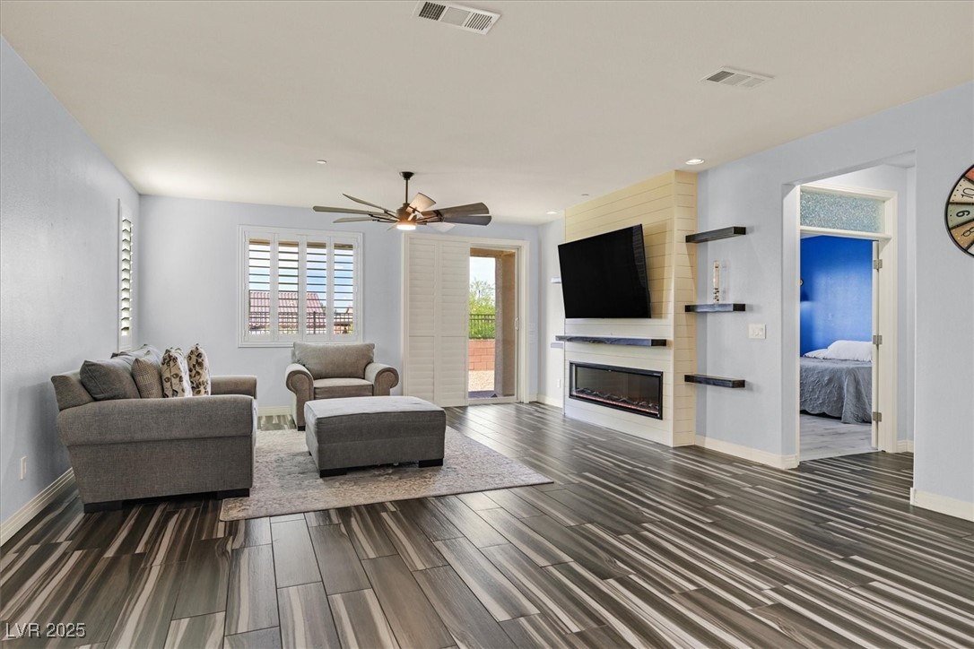 3096 Beaux Art Avenue