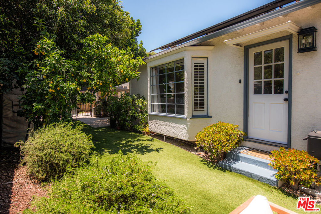 3209 Bennett Drive
