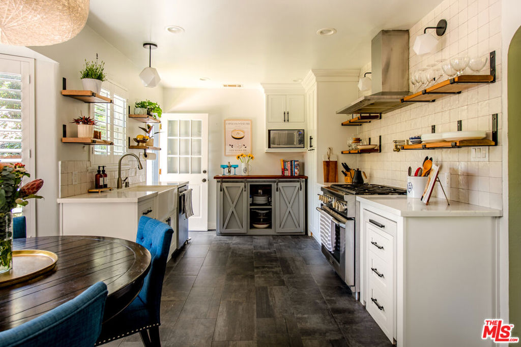 3209 Bennett Drive