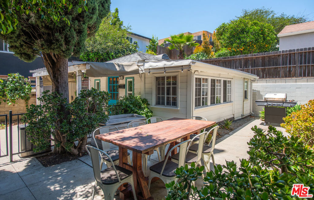 3209 Bennett Drive