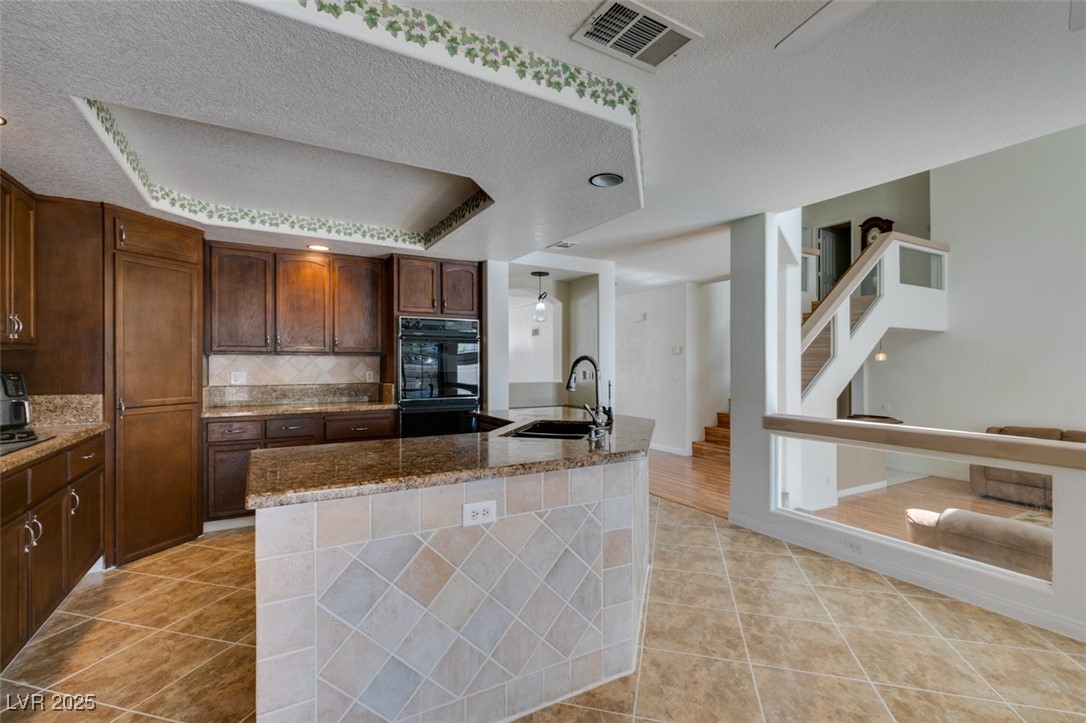 6 High Sierra Drive