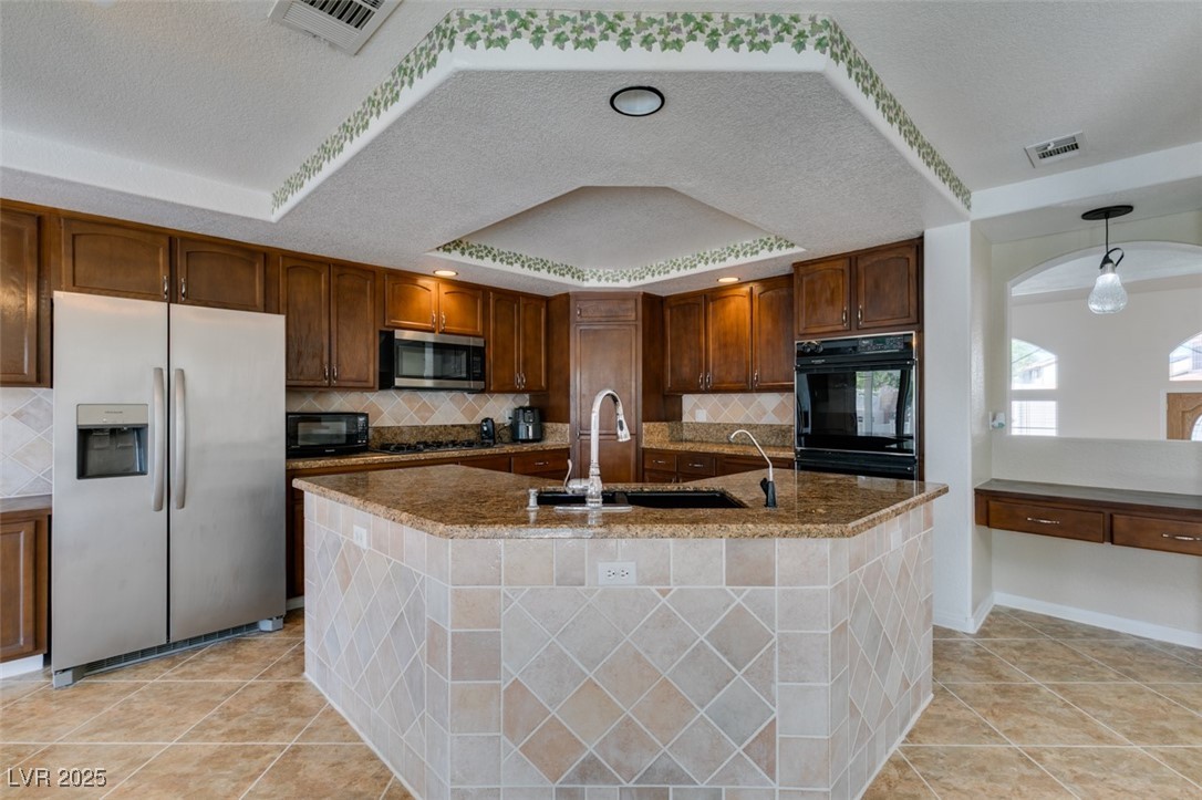 6 High Sierra Drive