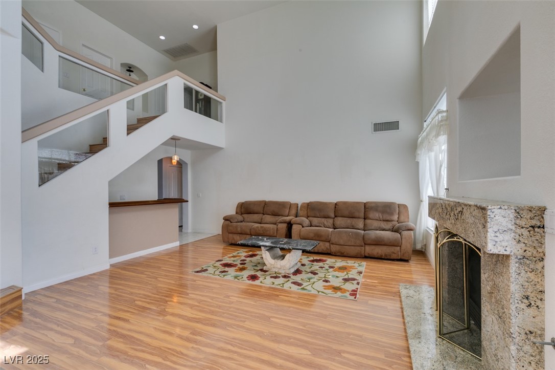 6 High Sierra Drive