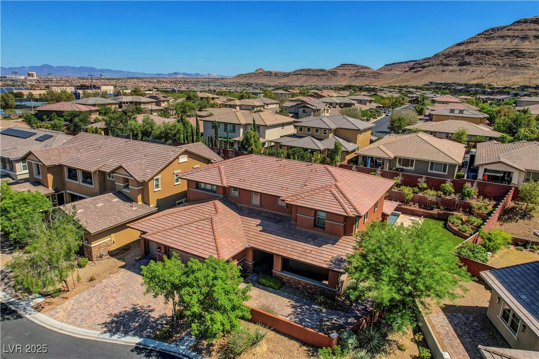 10433 Ember Rose Avenue