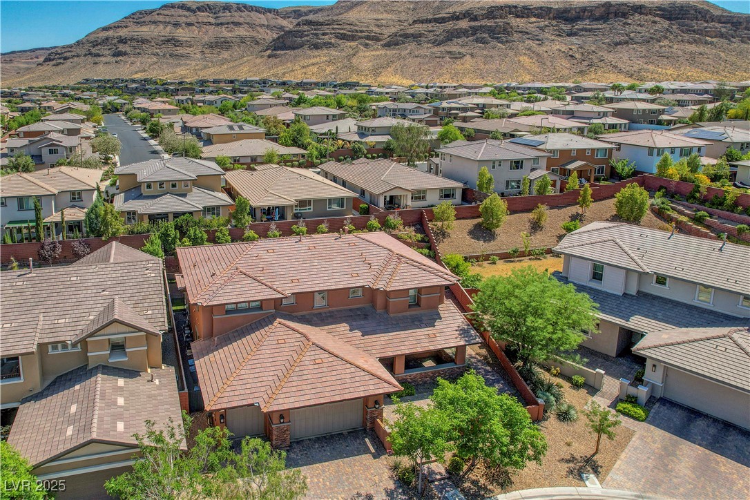 10433 Ember Rose Avenue