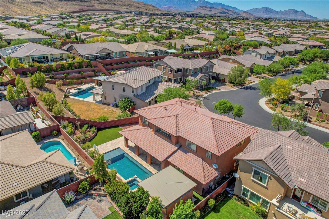 10433 Ember Rose Avenue