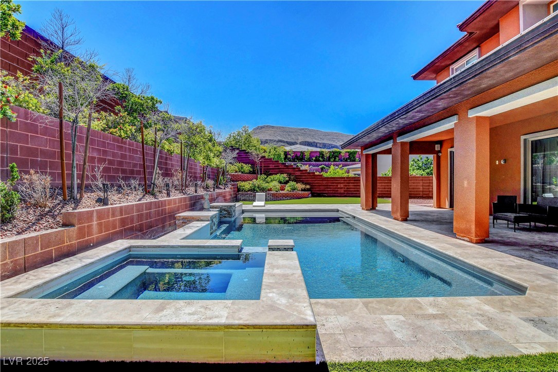 10433 Ember Rose Avenue