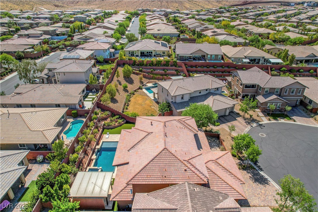 10433 Ember Rose Avenue