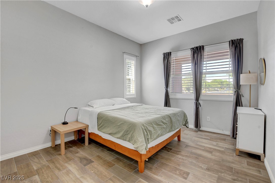 10433 Ember Rose Avenue