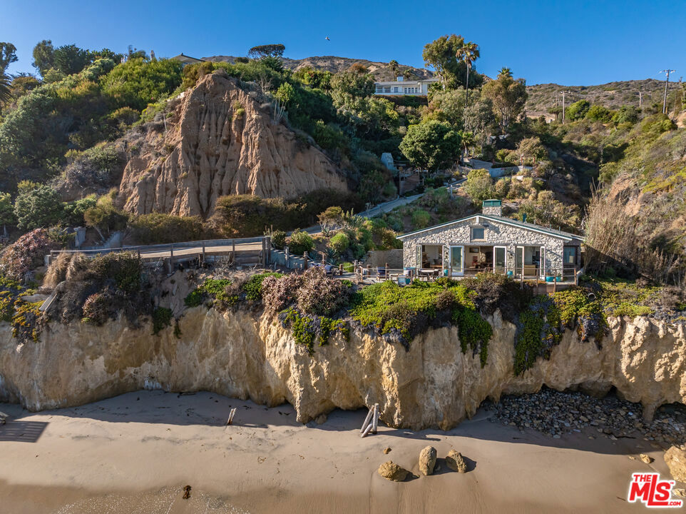 32300 Pacific Coast Highway