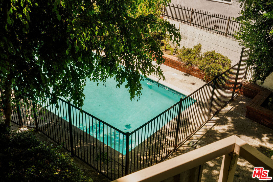 6251 Coldwater Canyon Ave Unit: 206