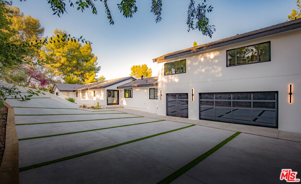 122 Patrician Way