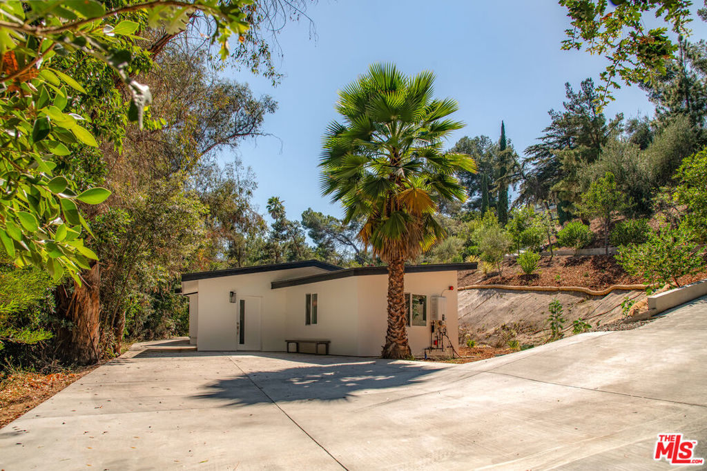 122 Patrician Way