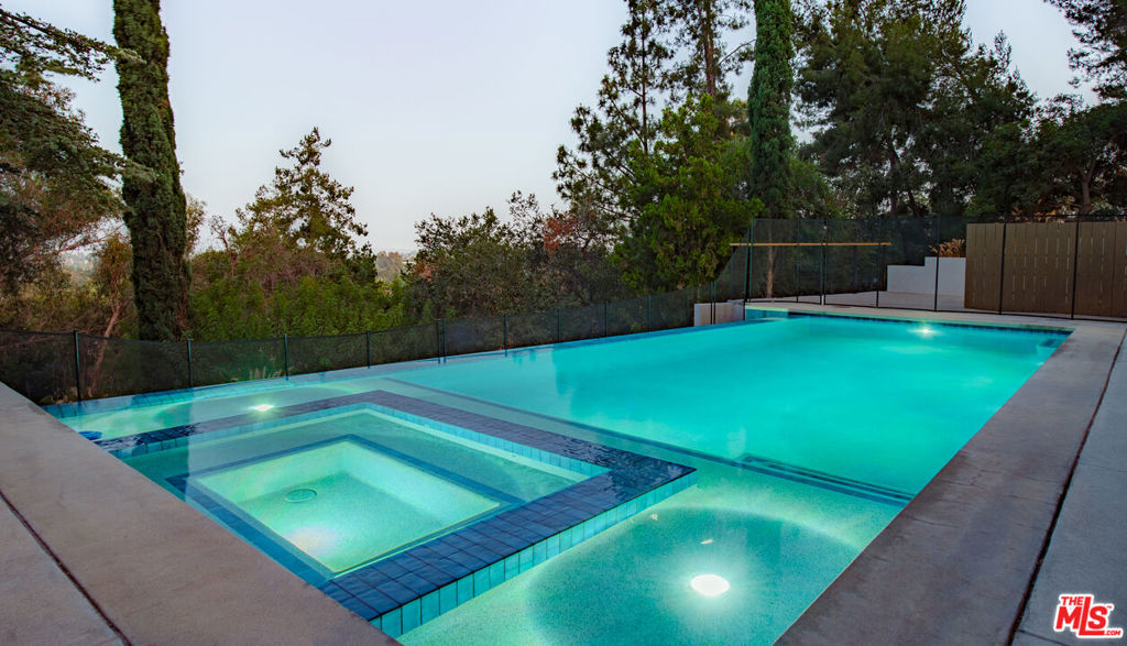 122 Patrician Way
