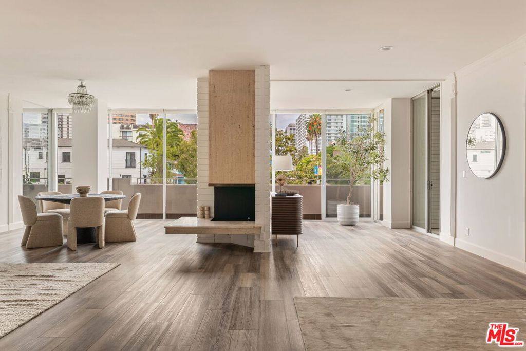 1333 S Beverly Glen Boulevard 405
