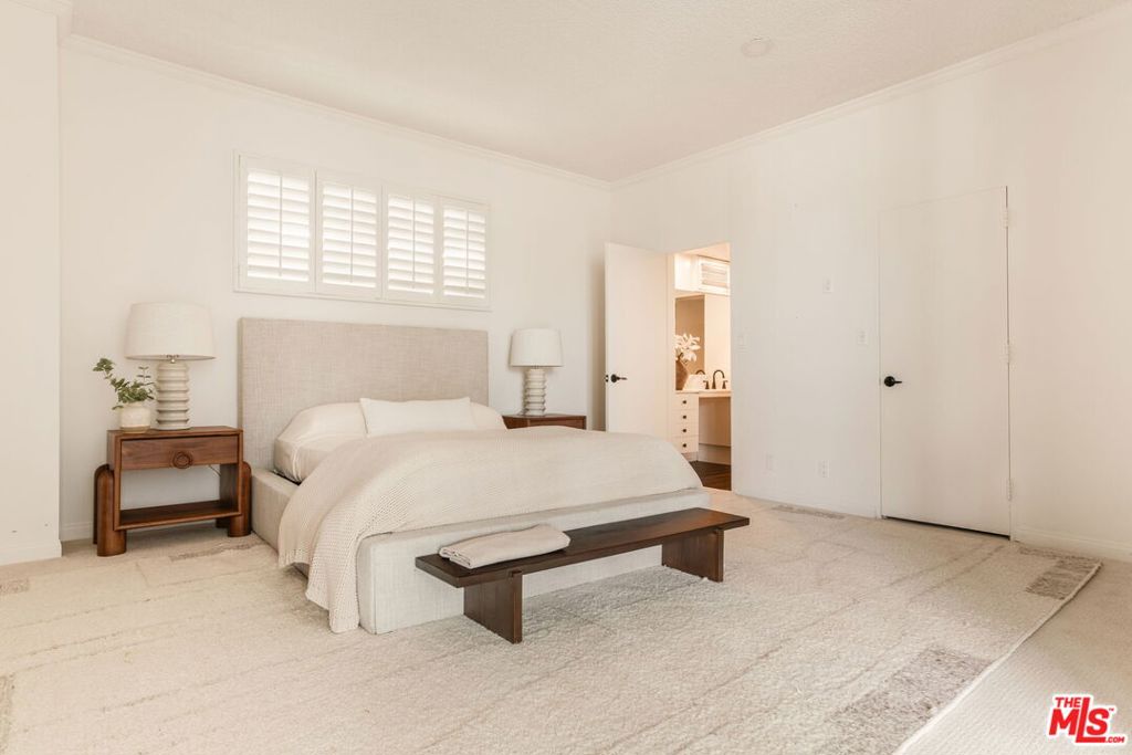 1333 S Beverly Glen Boulevard 405