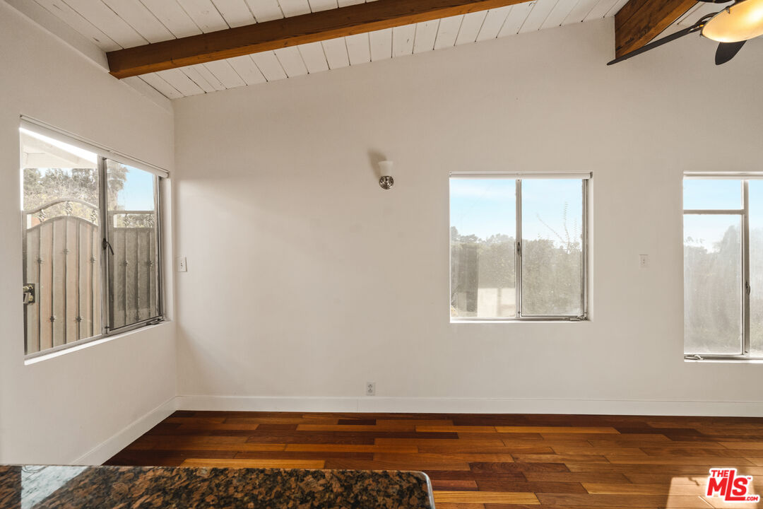 1231 Montecito Dr