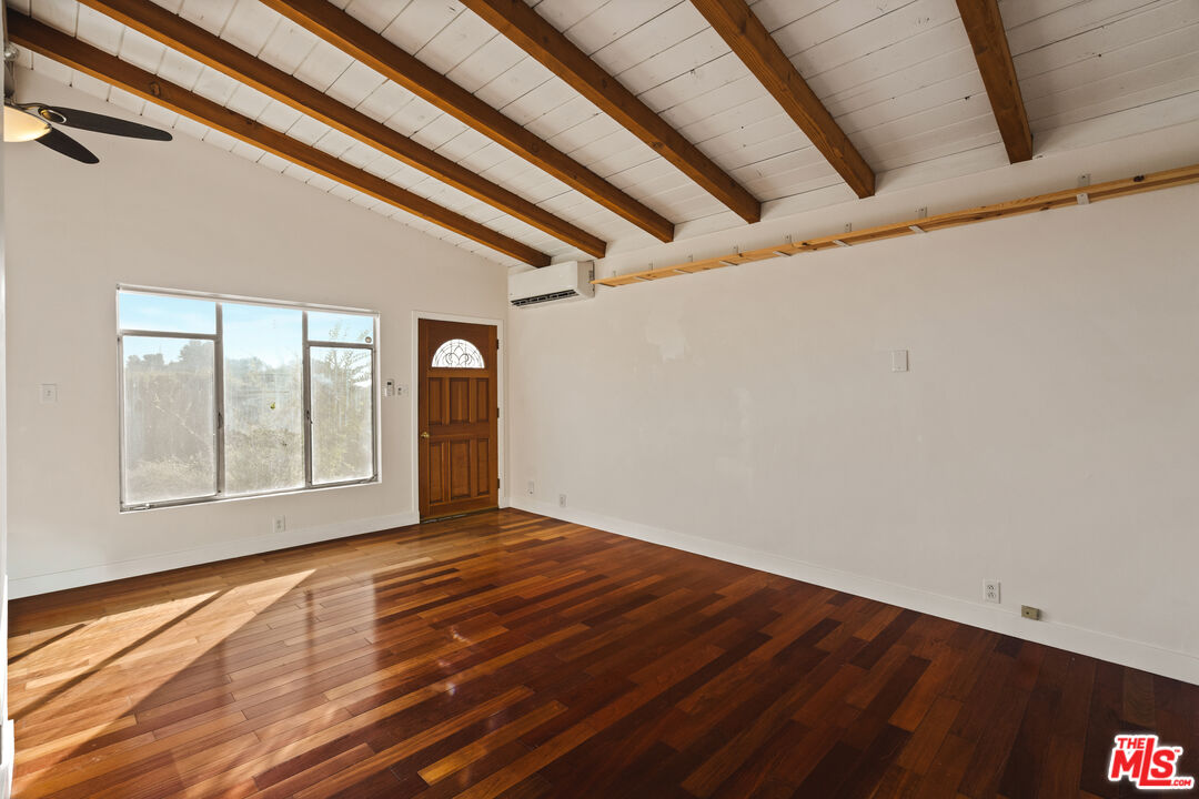 1231 Montecito Dr