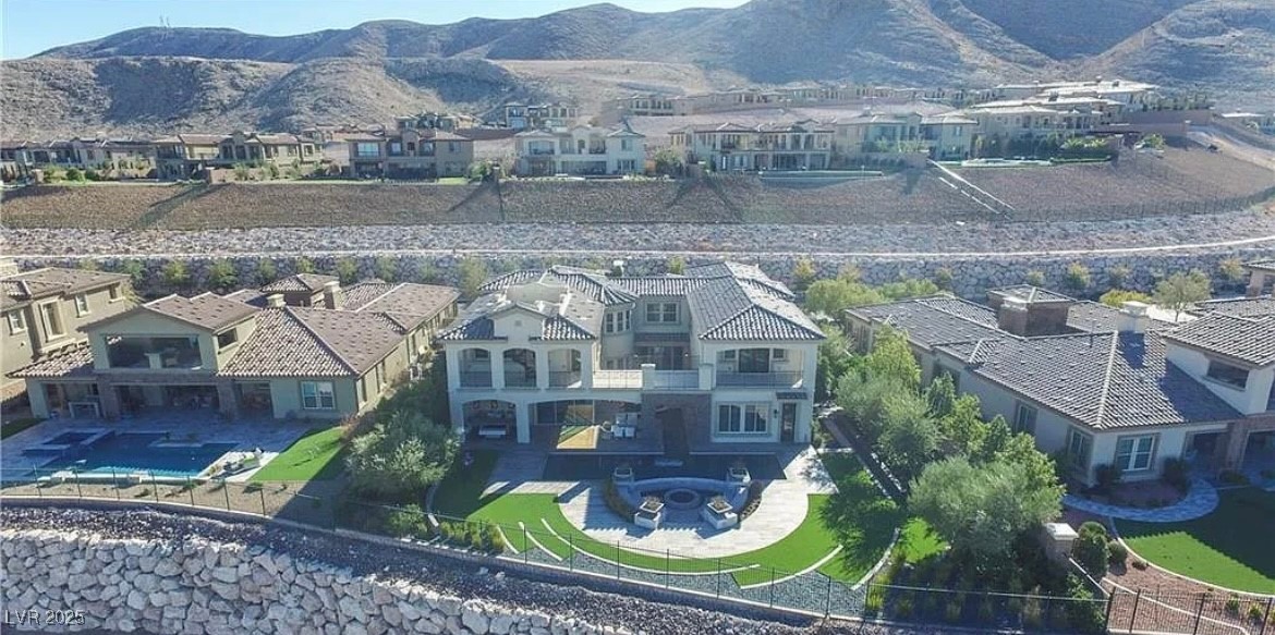 48 Olympia Chase Drive