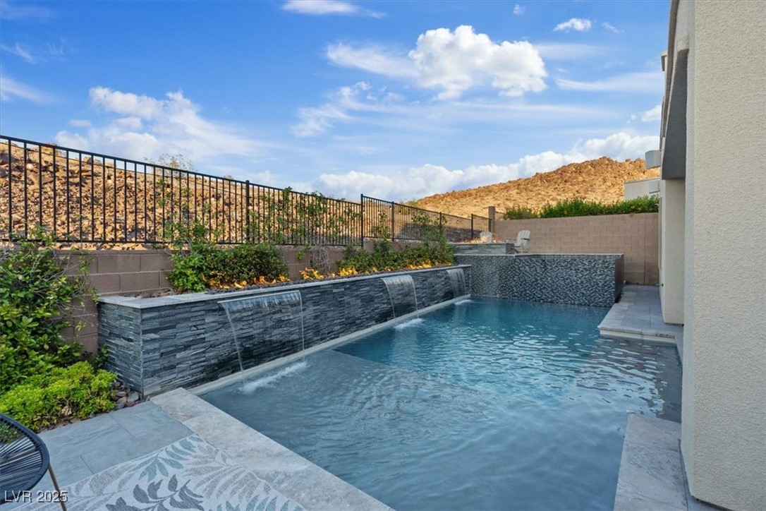 778 Horizon Canyon Drive