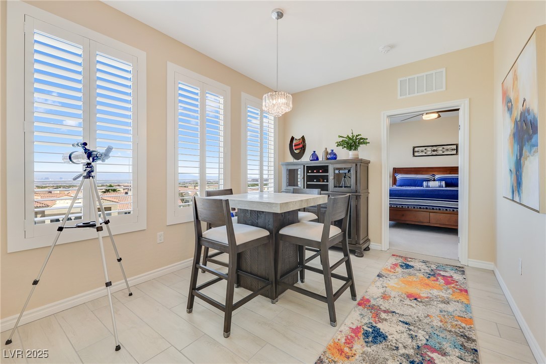 2555 Hampton Road 7304
