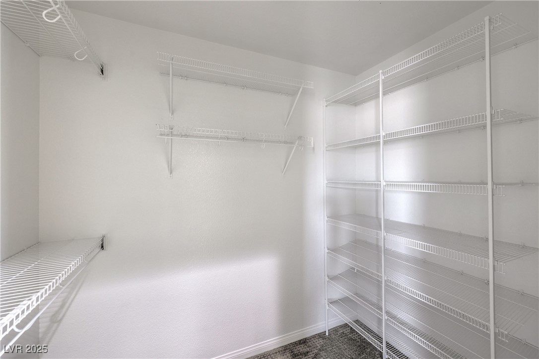 7095 Mountain Den Avenue