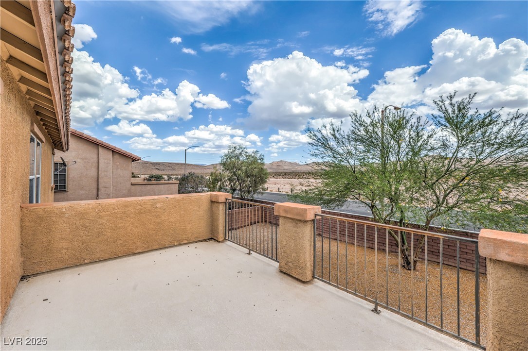 7095 Mountain Den Avenue