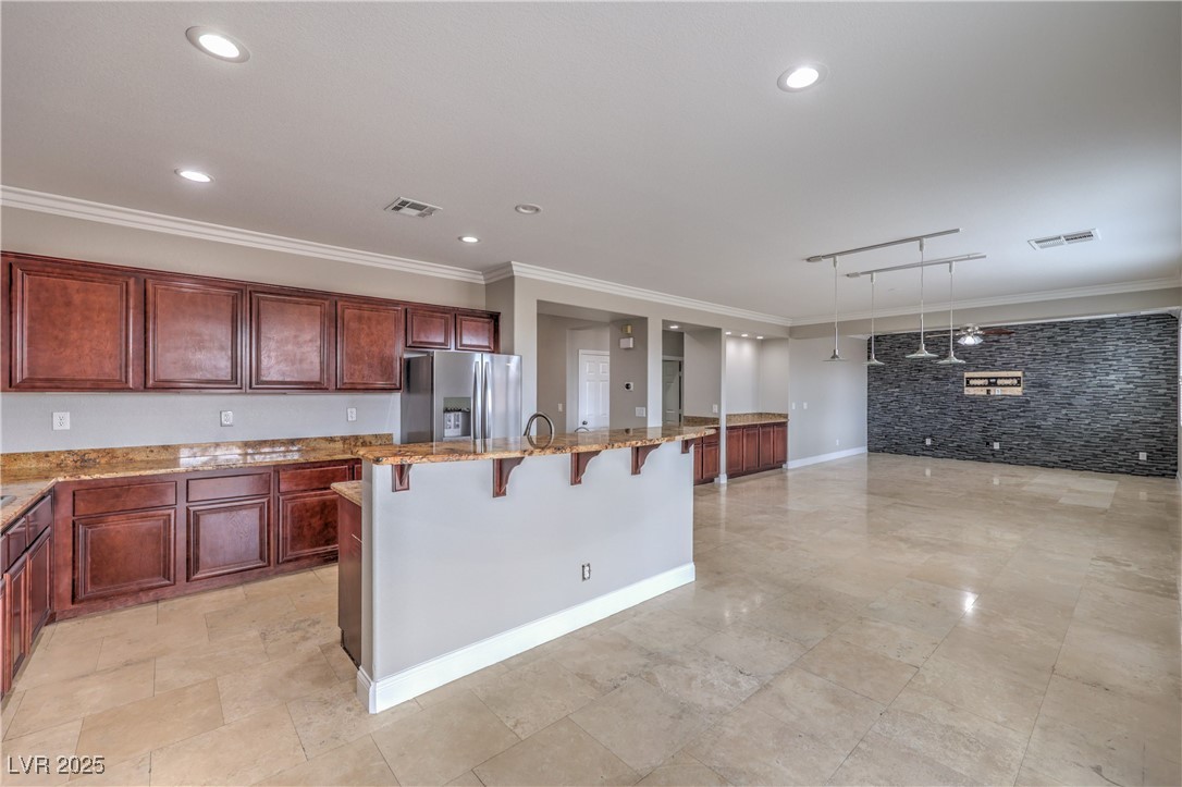 7095 Mountain Den Avenue