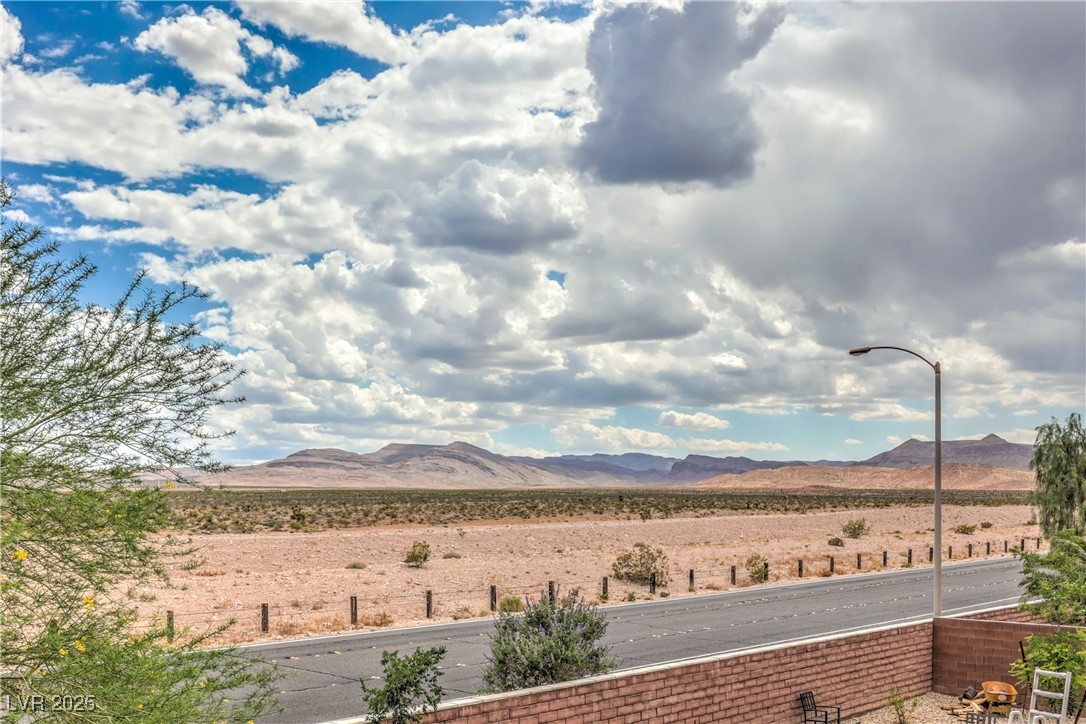 7095 Mountain Den Avenue