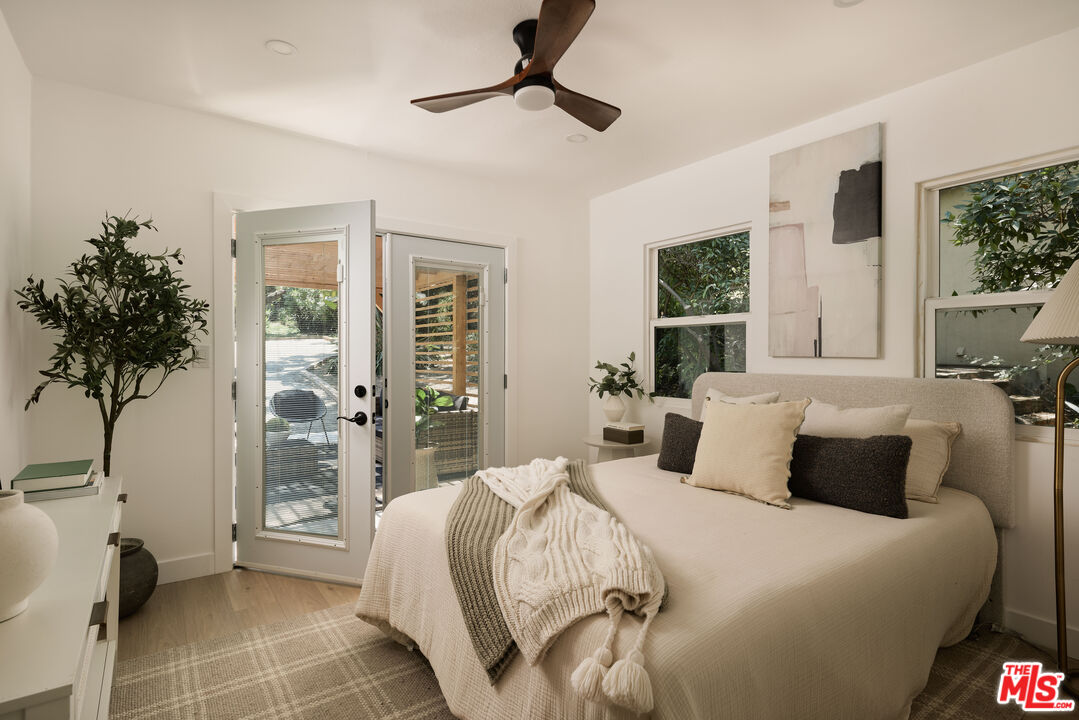 885 Montecito Dr