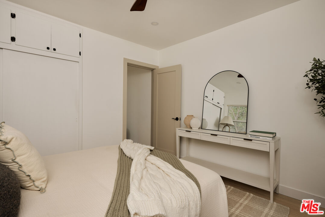 885 Montecito Dr