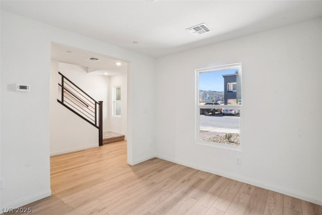 5872 Wisteria Walk