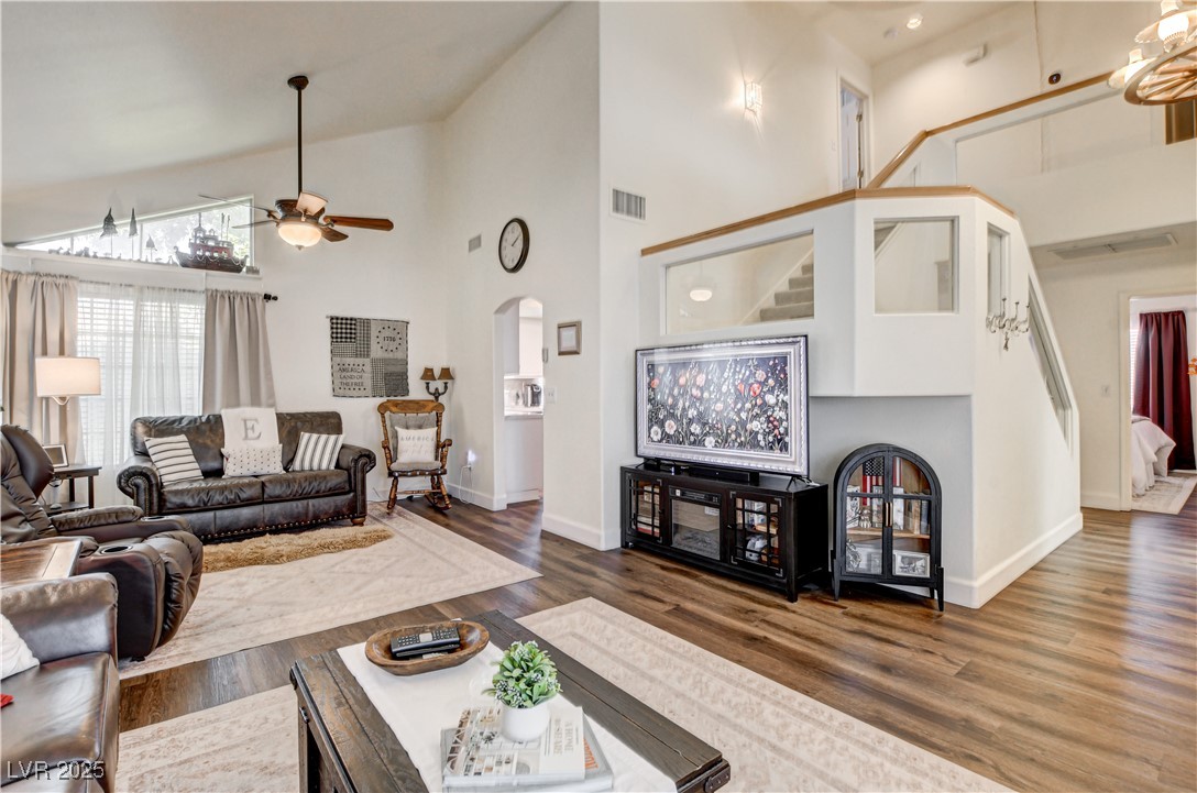5908 Marbrisas Lane