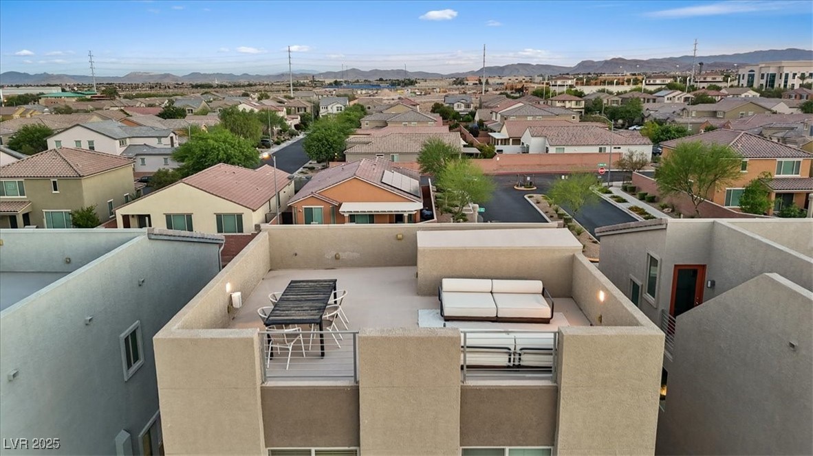 8055 Haywood Estate Avenue