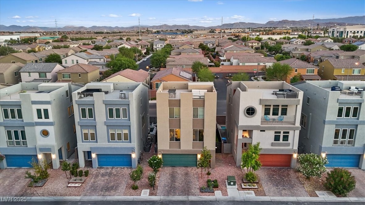 8055 Haywood Estate Avenue