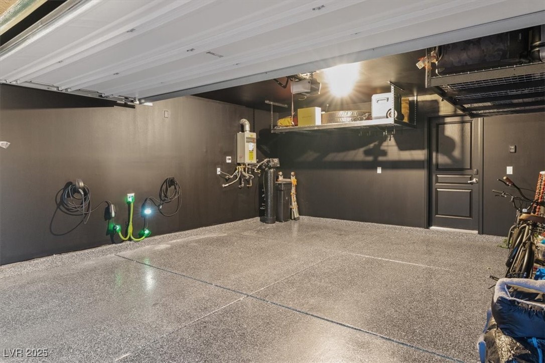 8055 Haywood Estate Avenue