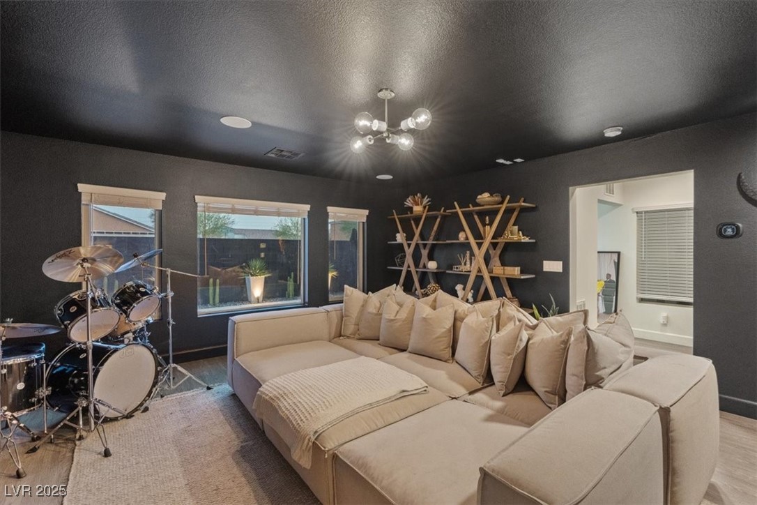 8055 Haywood Estate Avenue