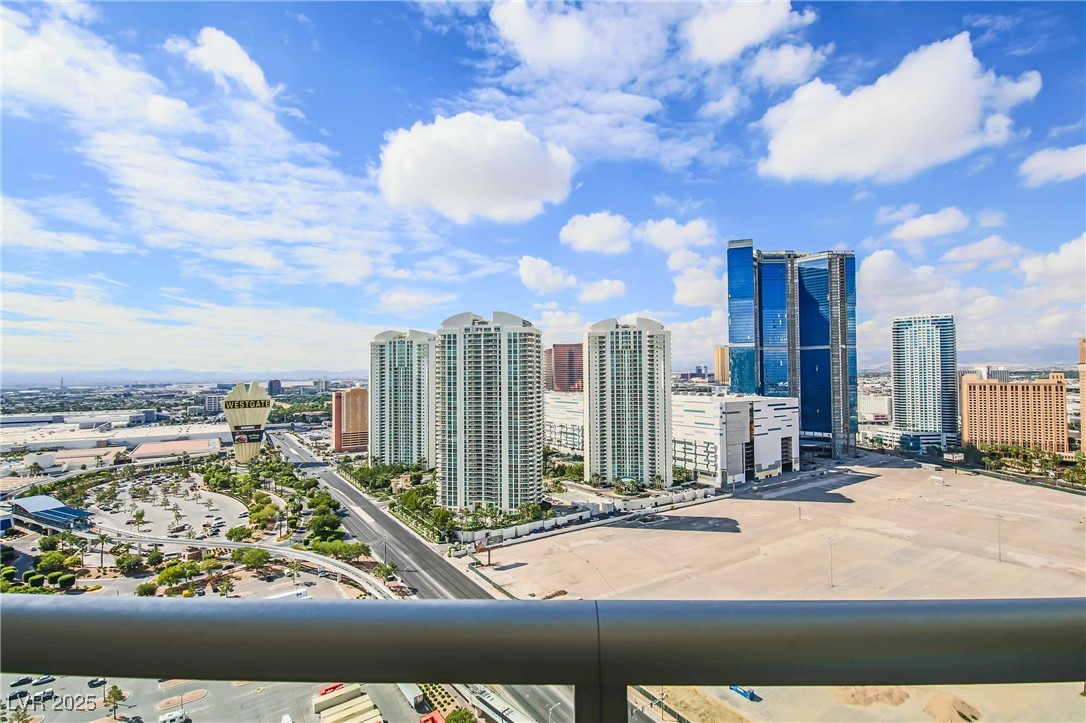 222 KAREN Avenue 3102